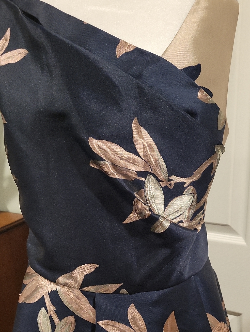 Adrianna Papell Sleeveless Navy Dress with Rose Gold Floral Jacquard - Picture 5 of 11